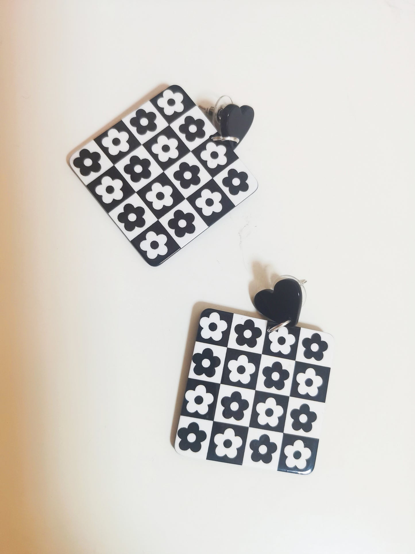 Black and White Heart Square Earring, fashion daily earring, creative gift, party for fun