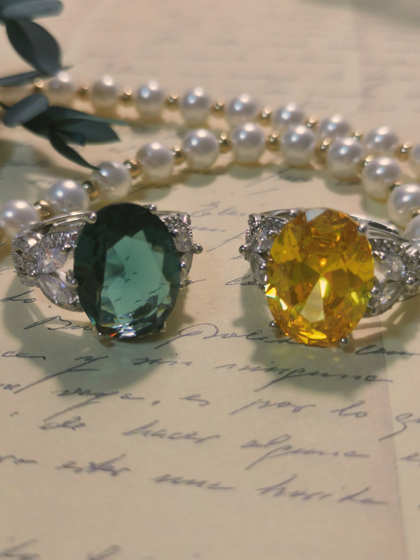 Designer cocktail ring 8 carat gorgeous oval cut zirconia silver ladies ring