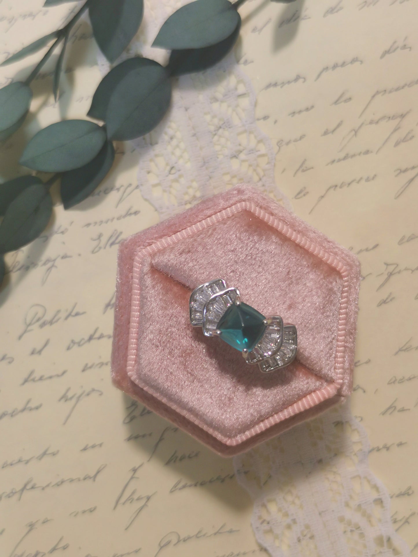 Sugar-loaf Cut dark green & fanta orange  CZ ring