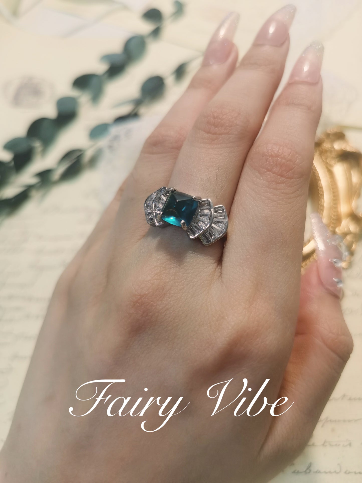 Sugar-loaf Cut dark green & fanta orange  CZ ring
